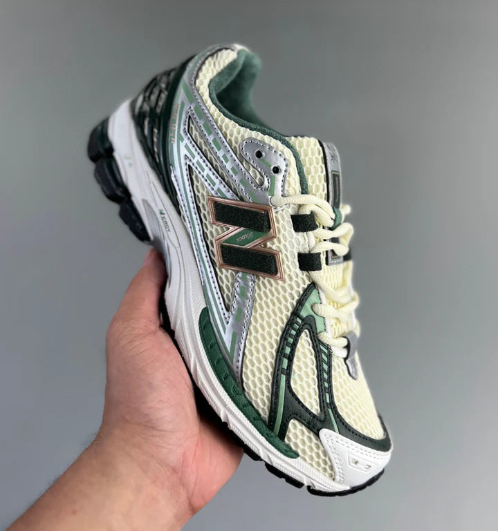 New Balance - Abzorb 1906R - Or/Vert